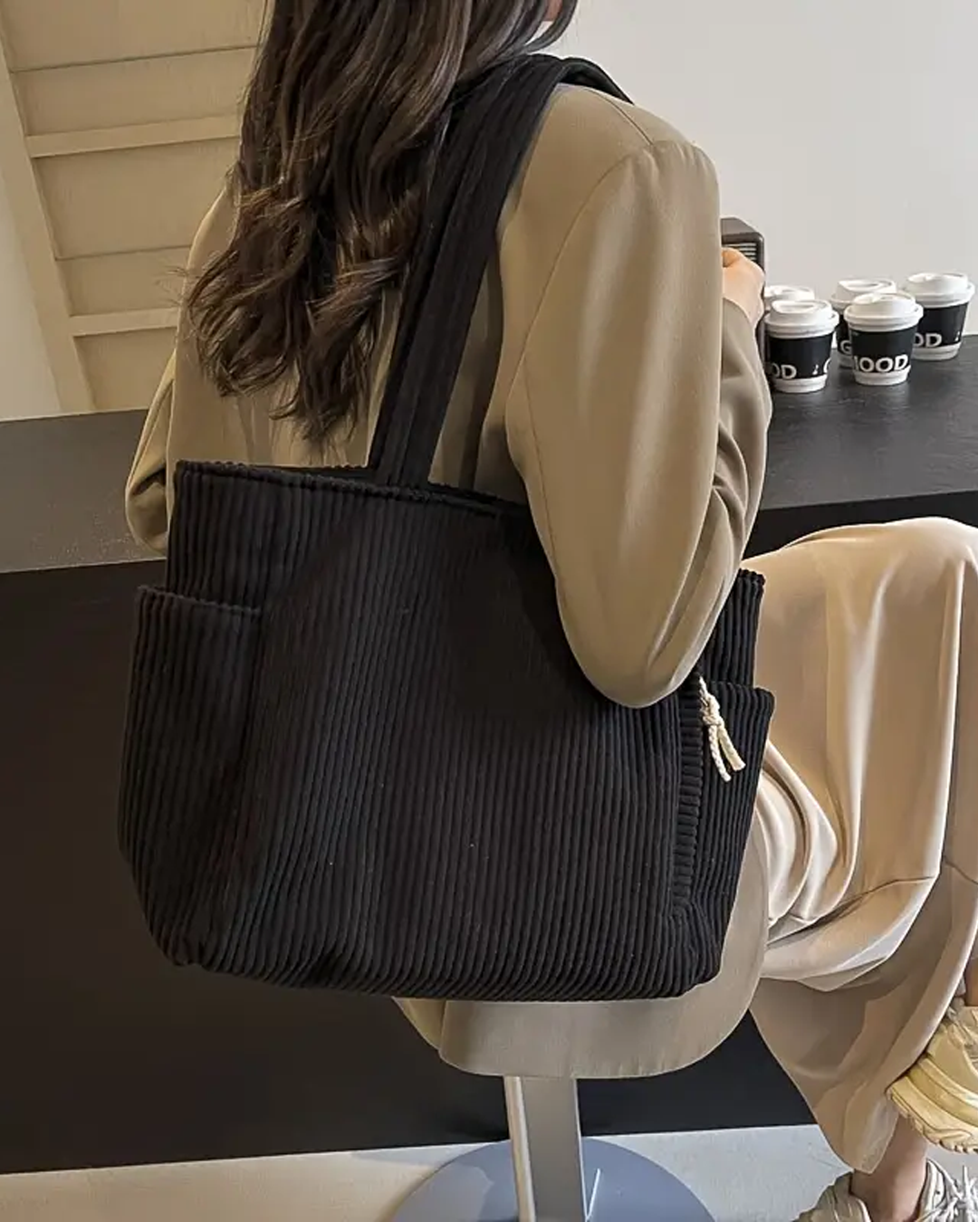 Livia™ | Borsa a Coste con Dettaglio Corda