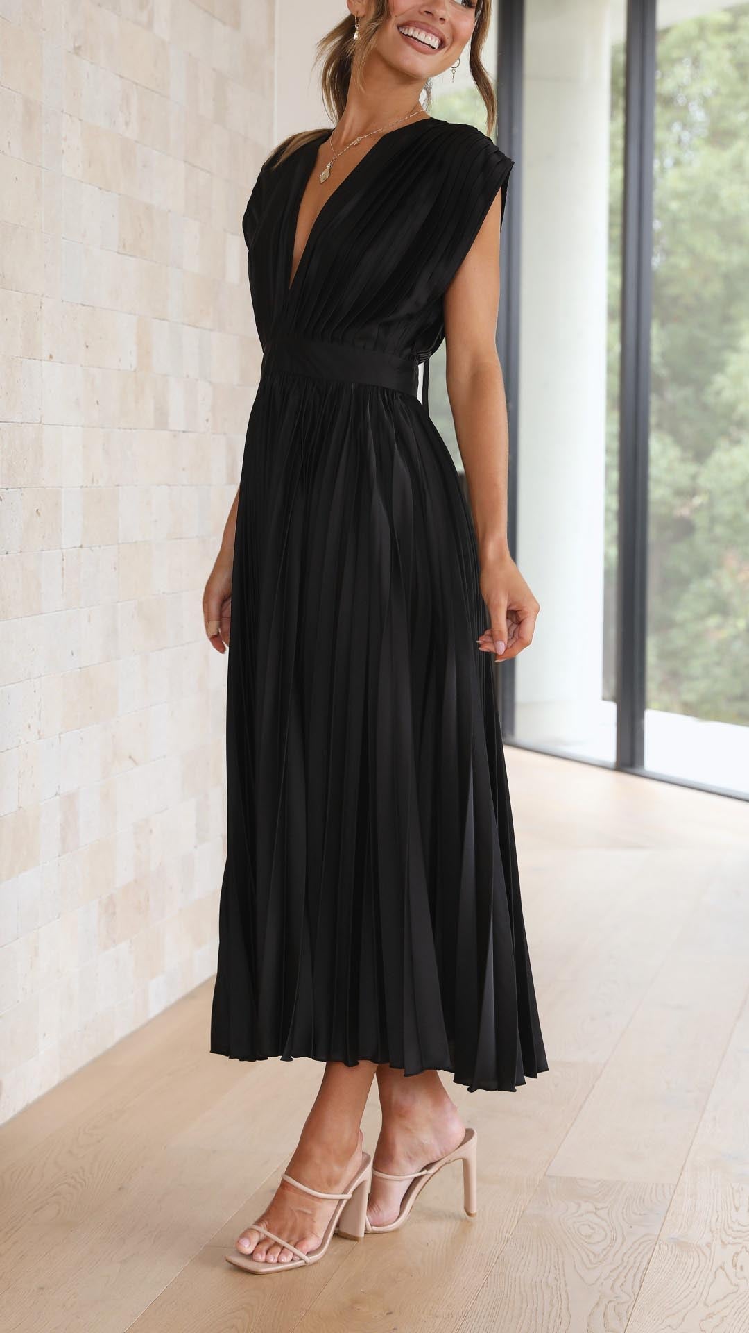 Elvira™ | Abito plissettato elegante