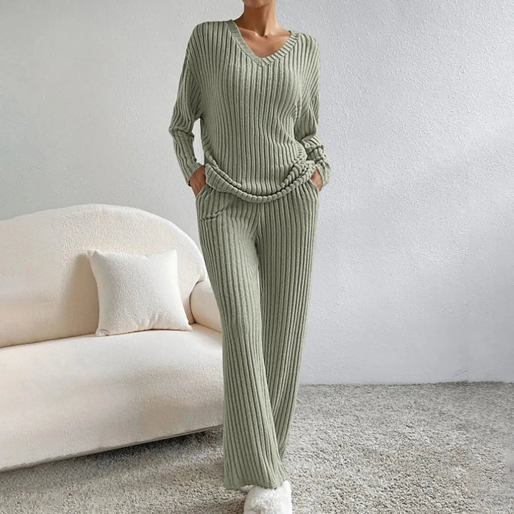 Alina™ | Set in Maglia a Due Pezzi