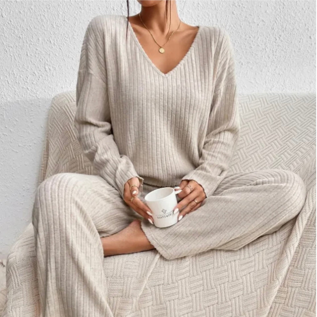 Alina™ | Set in Maglia a Due Pezzi